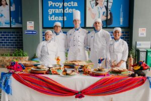 la universidad hipocrates en su segundo concurso de pescado en talla