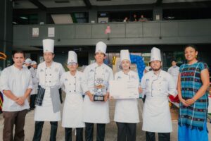 la universidad hipocrates en su segundo concurso de pescado en talla