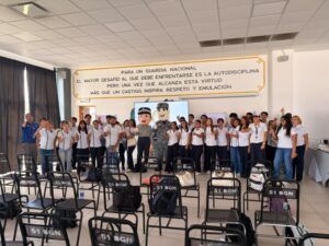 Los alumnos realizaron una visita guiada al Cuartel General de la Guardia Nacional.